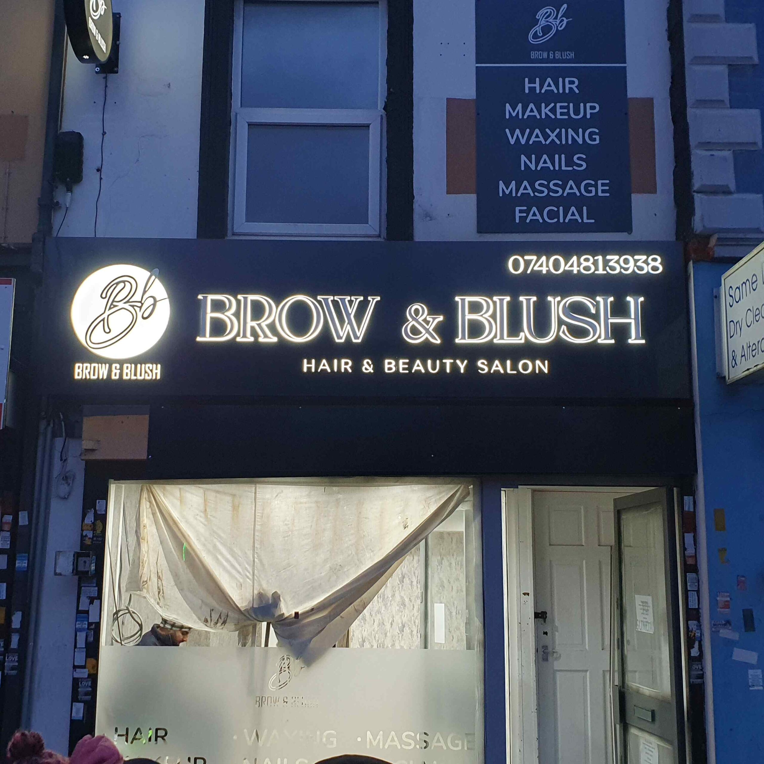 Durable outdoor business signs installed in Wolverhampton